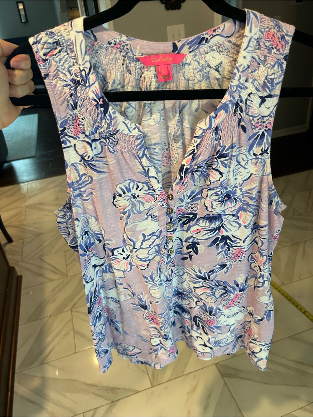 Lilly Pulitzer Essie top Lilac Trunks in the Air - Picture 6 of 9